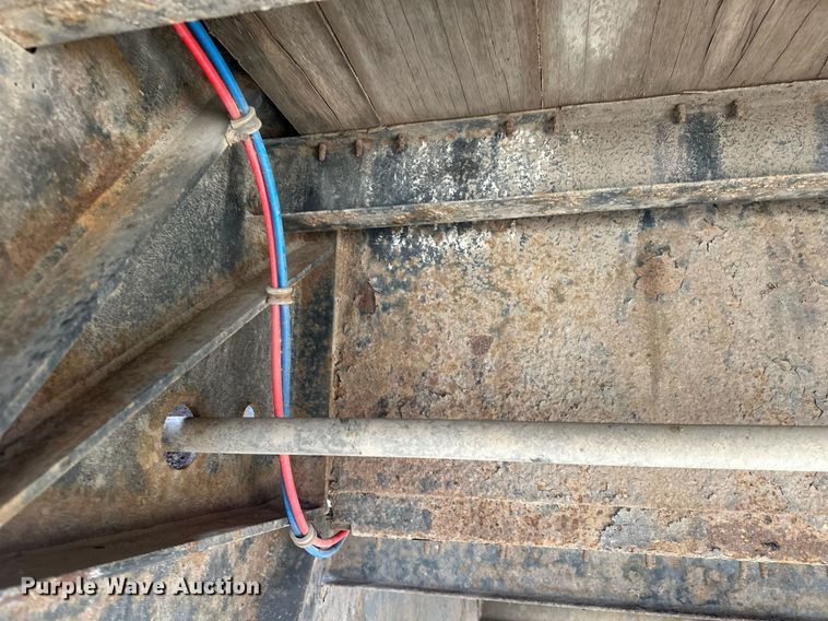 image for item DV0673 2012 Jet Company drop deck equipment trailer