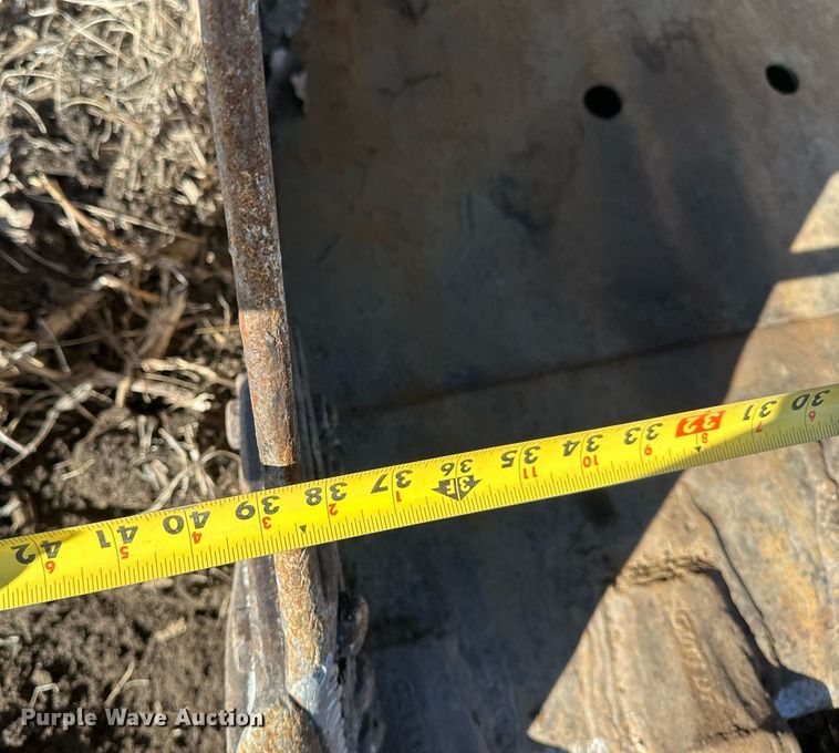 image for item DV0716 2000 Kobelco  SK210LC excavator