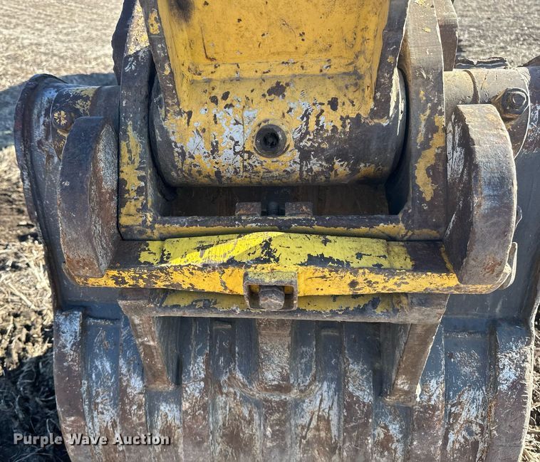 image for item DV0716 2000 Kobelco  SK210LC excavator