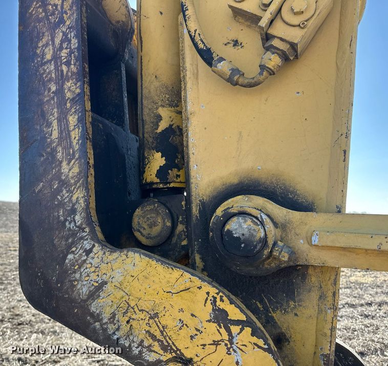 image for item DV0716 2000 Kobelco  SK210LC excavator