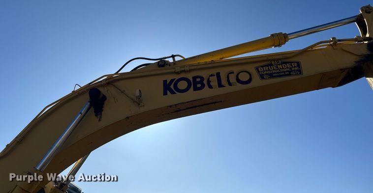 image for item DV0716 2000 Kobelco  SK210LC excavator