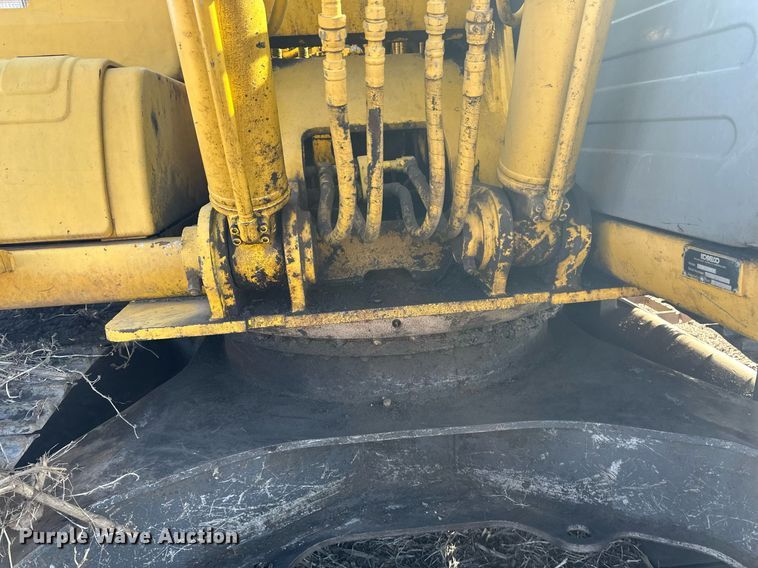 image for item DV0716 2000 Kobelco  SK210LC excavator