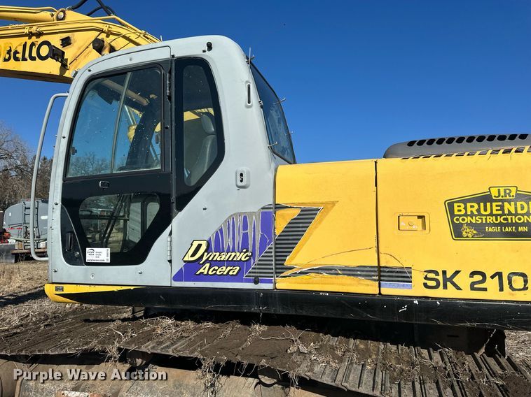 image for item DV0716 2000 Kobelco  SK210LC excavator