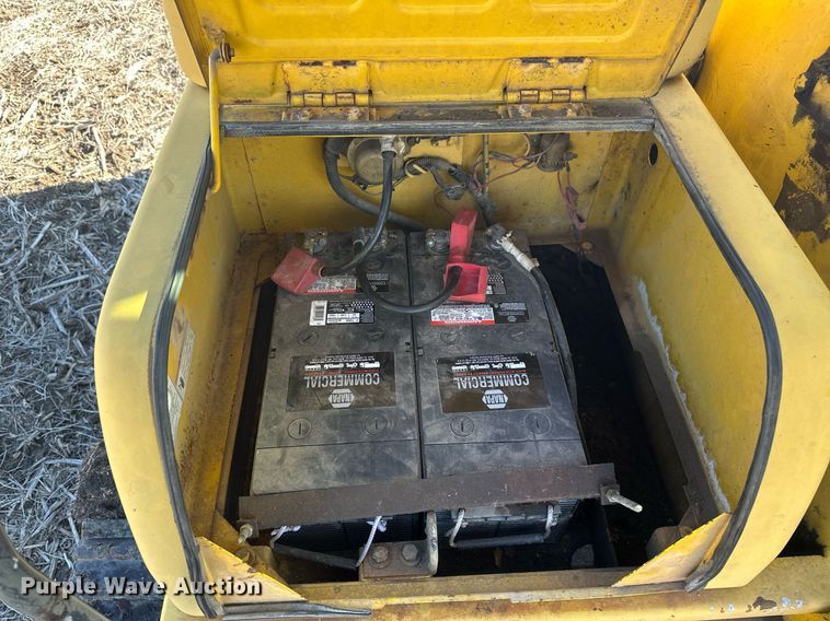 image for item DV0716 2000 Kobelco  SK210LC excavator