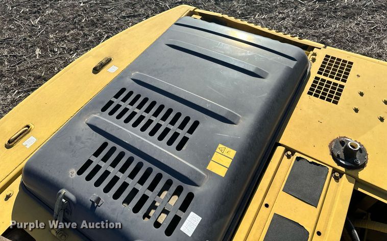 image for item DV0716 2000 Kobelco  SK210LC excavator