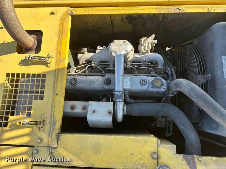 image for item DV0716 2000 Kobelco  SK210LC excavator