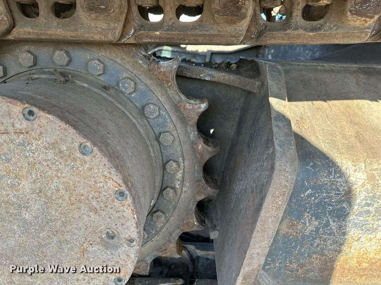 image for item DV0716 2000 Kobelco  SK210LC excavator