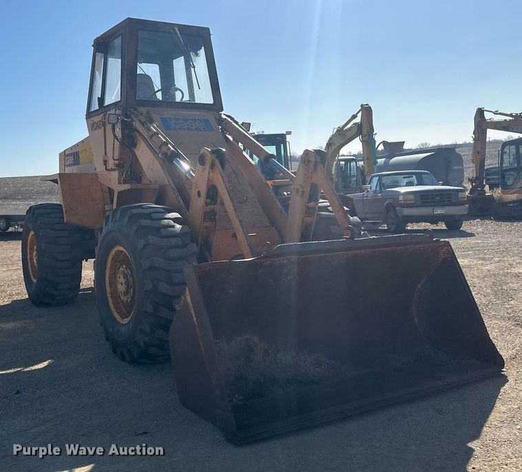 image for item DV0717 1973 Case W24B wheel loader