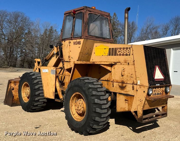 image for item DV0717 1973 Case W24B wheel loader