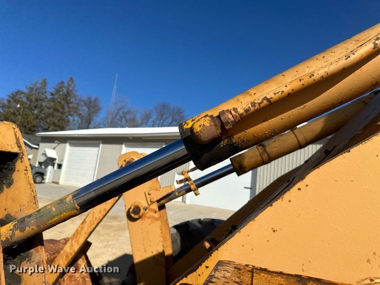 image for item DV0717 1973 Case W24B wheel loader