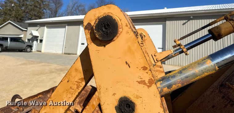 image for item DV0717 1973 Case W24B wheel loader