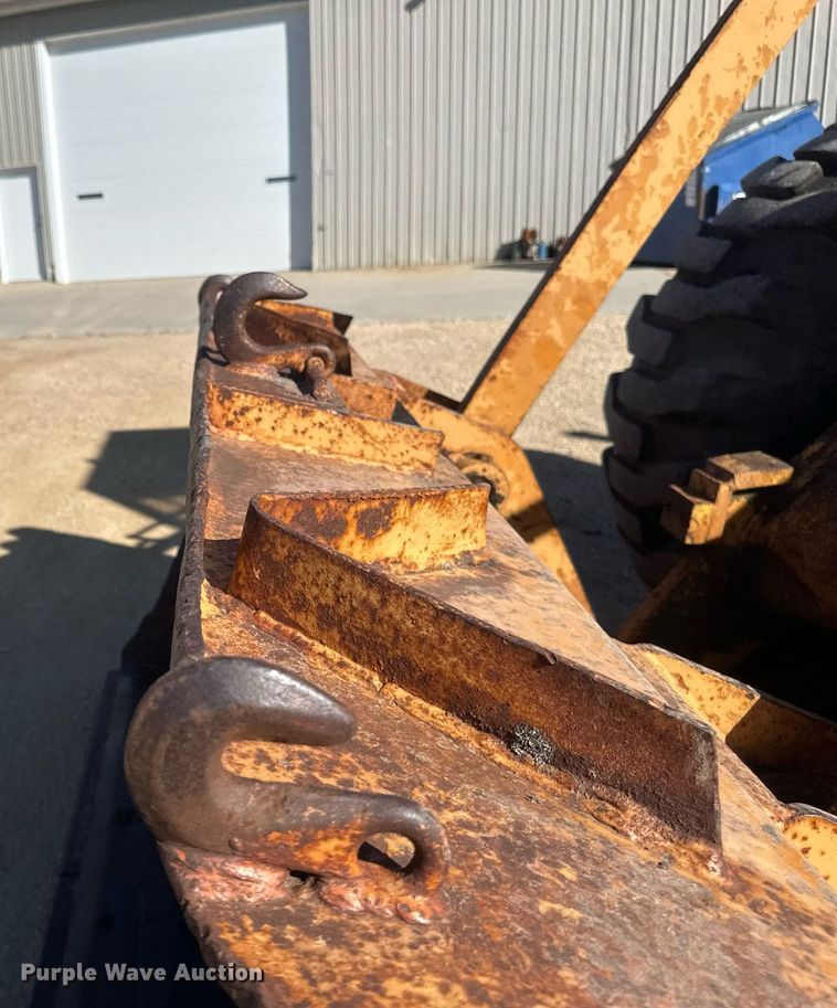 image for item DV0717 1973 Case W24B wheel loader