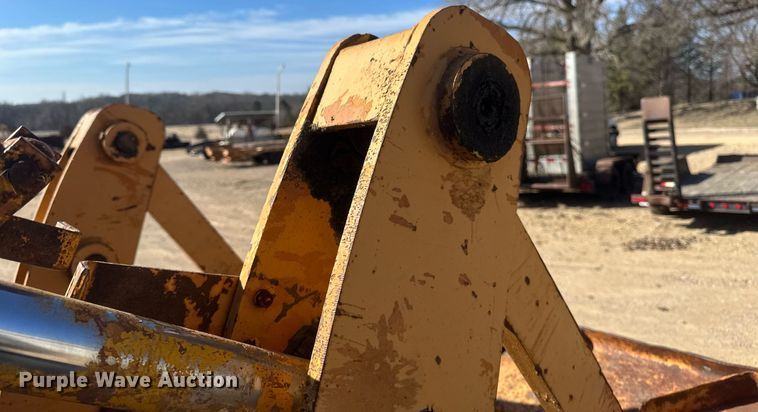 image for item DV0717 1973 Case W24B wheel loader