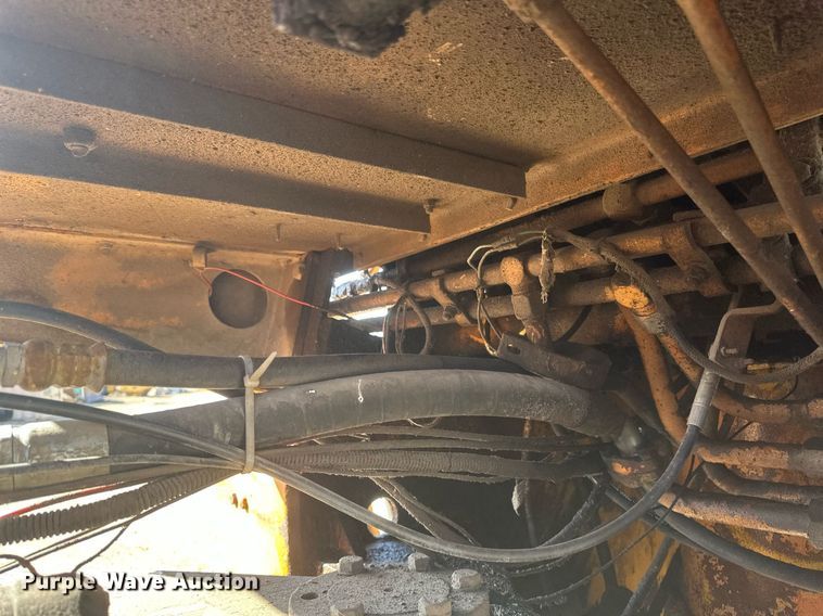 image for item DV0717 1973 Case W24B wheel loader