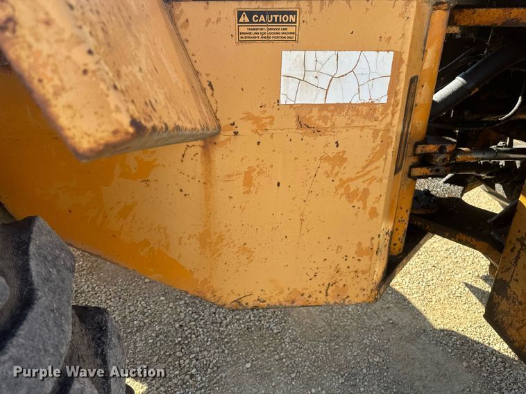 image for item DV0717 1973 Case W24B wheel loader