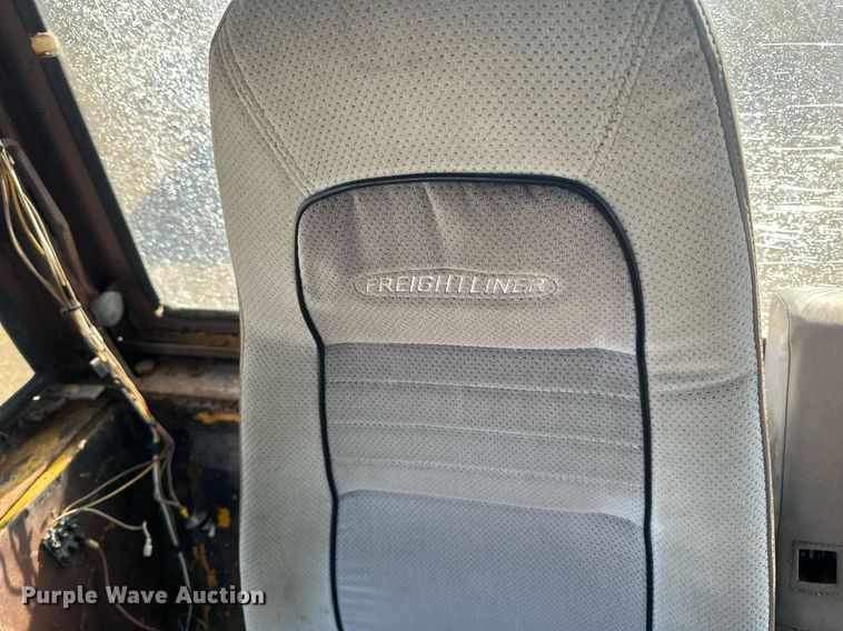 image for item DV0717 1973 Case W24B wheel loader