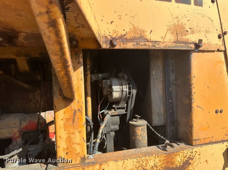 image for item DV0717 1973 Case W24B wheel loader