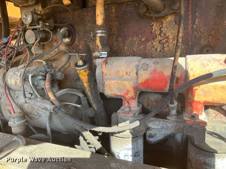 image for item DV0717 1973 Case W24B wheel loader