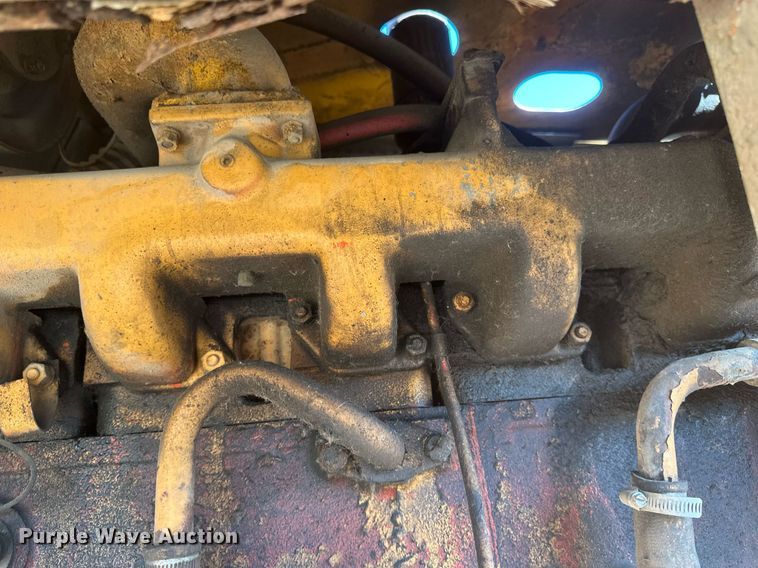 image for item DV0717 1973 Case W24B wheel loader