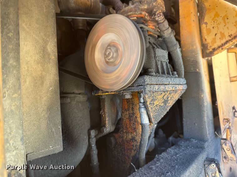 image for item DV0717 1973 Case W24B wheel loader