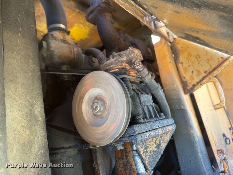 image for item DV0717 1973 Case W24B wheel loader