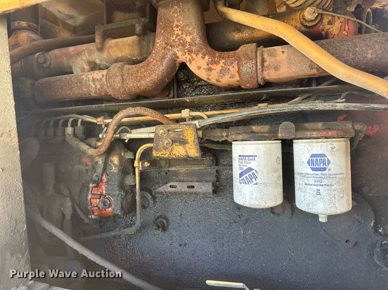 image for item DV0717 1973 Case W24B wheel loader