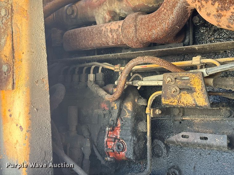 image for item DV0717 1973 Case W24B wheel loader