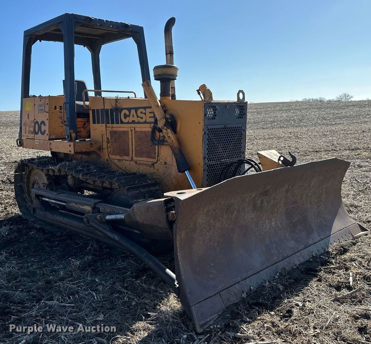 image for item DV0718 Case 1150C dozer