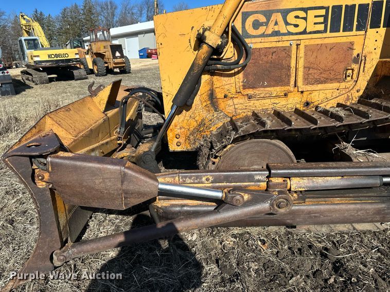 image for item DV0718 Case 1150C dozer