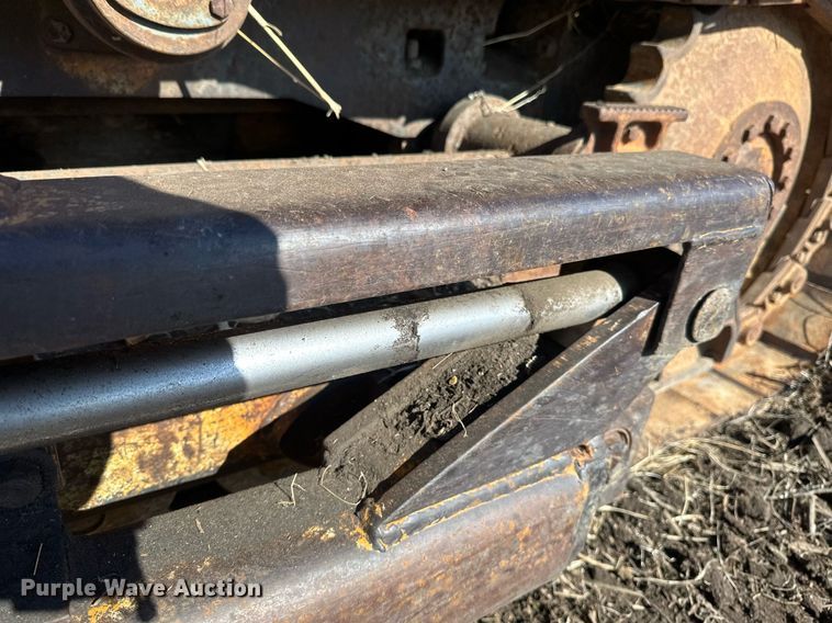 image for item DV0718 Case 1150C dozer