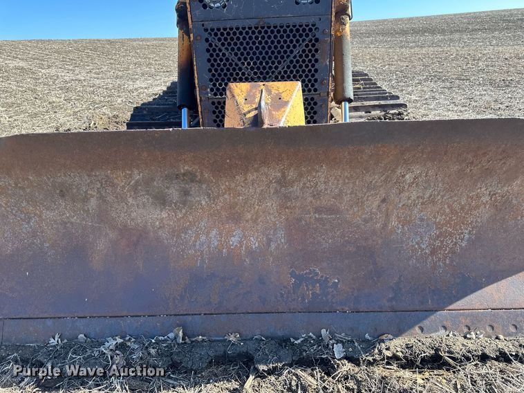 image for item DV0718 Case 1150C dozer