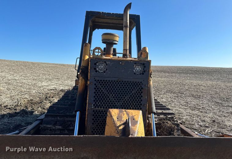 image for item DV0718 Case 1150C dozer