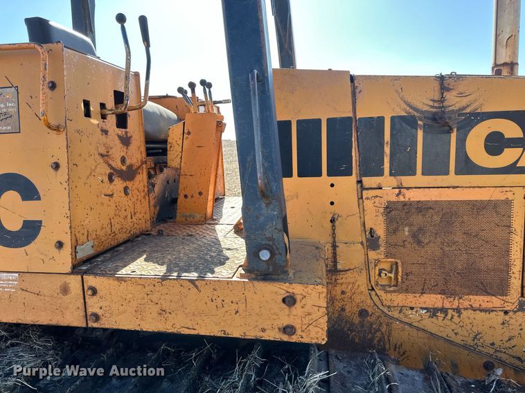 image for item DV0718 Case 1150C dozer