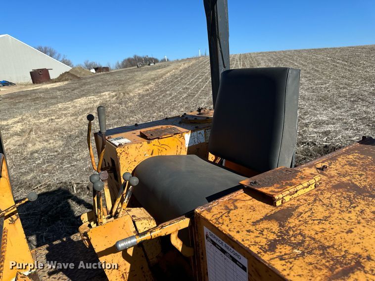 image for item DV0718 Case 1150C dozer