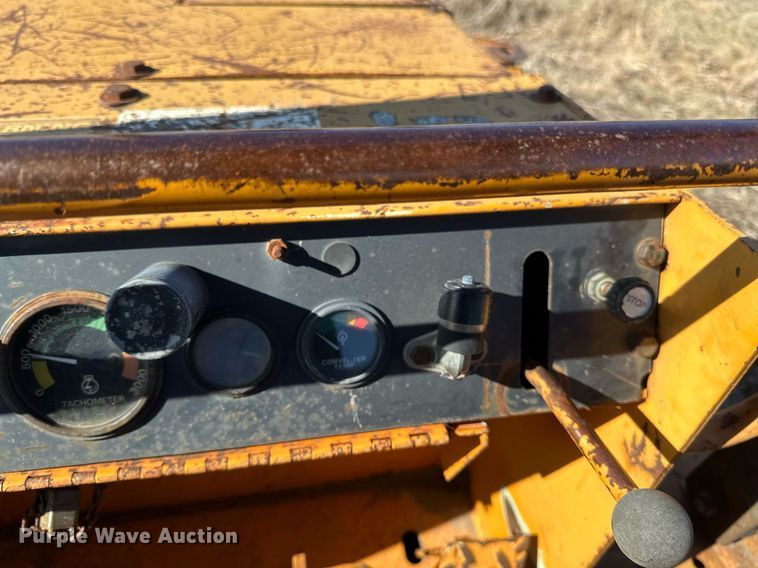 image for item DV0718 Case 1150C dozer