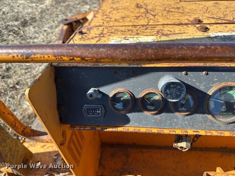 image for item DV0718 Case 1150C dozer