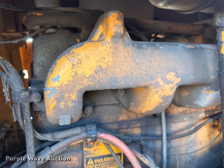 image for item DV0718 Case 1150C dozer