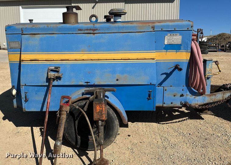 image for item DV0723 Worthington  Blue Brute 250 air compressor