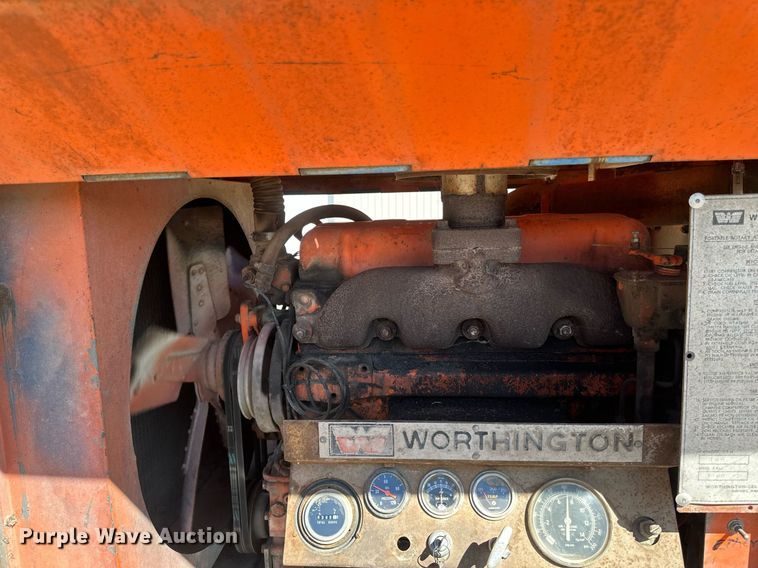 image for item DV0723 Worthington  Blue Brute 250 air compressor