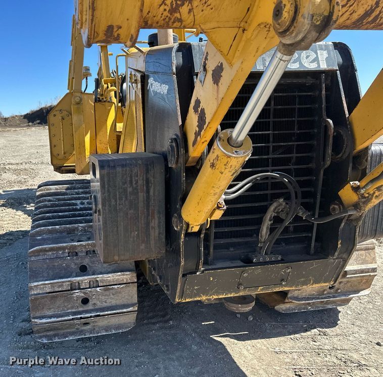 image for item DV0724 1998 Vermeer P185 Renegade cable plow