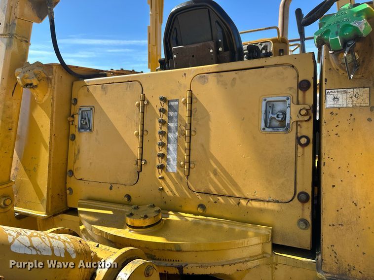 image for item DV0724 1998 Vermeer P185 Renegade cable plow