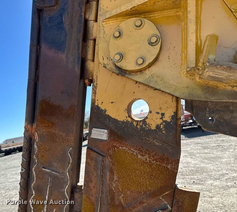 image for item DV0724 1998 Vermeer P185 Renegade cable plow