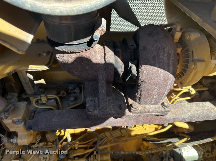 image for item DV0724 1998 Vermeer P185 Renegade cable plow