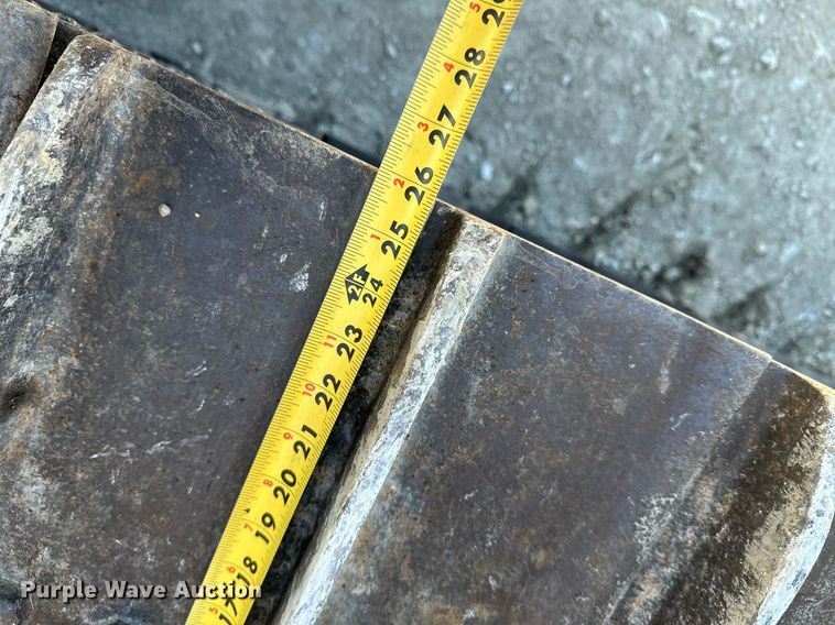 image for item DV0724 1998 Vermeer P185 Renegade cable plow