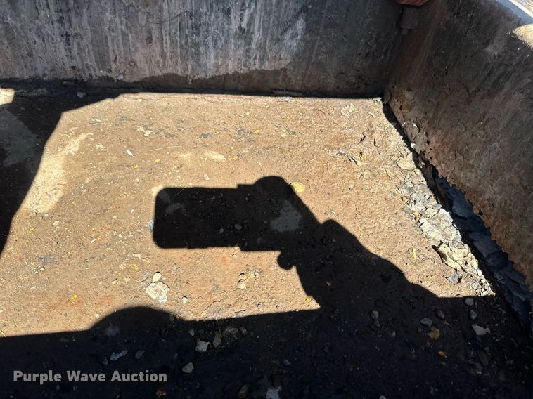 image for item DV0725 1992 Muv-All  4870FT drop deck hydraulic tail equipment trailer