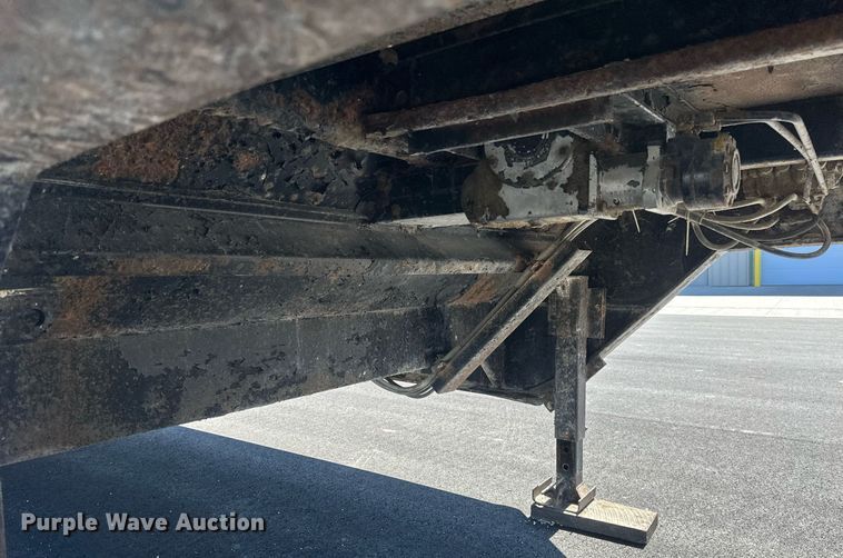 image for item DV0725 1992 Muv-All  4870FT drop deck hydraulic tail equipment trailer