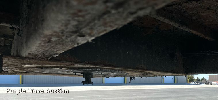 image for item DV0725 1992 Muv-All  4870FT drop deck hydraulic tail equipment trailer