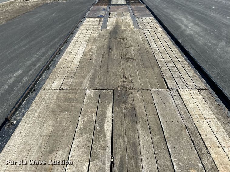 image for item DV0725 1992 Muv-All  4870FT drop deck hydraulic tail equipment trailer