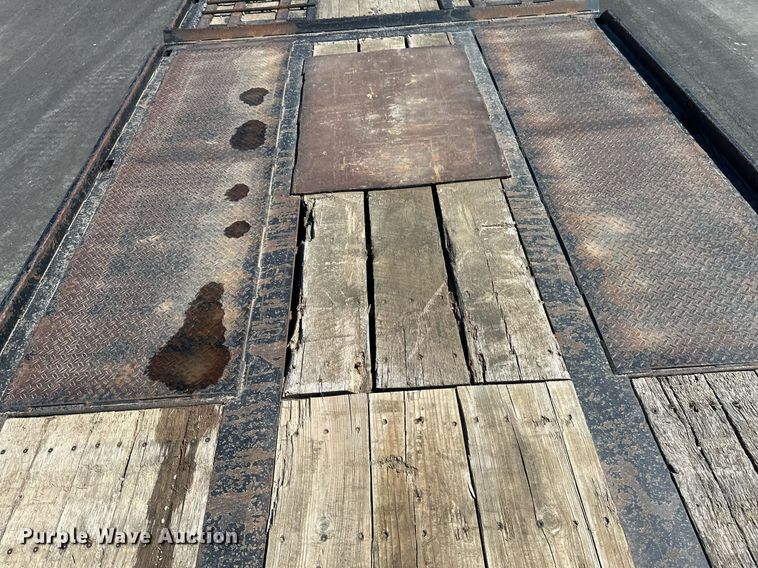 image for item DV0725 1992 Muv-All  4870FT drop deck hydraulic tail equipment trailer