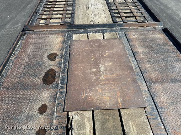 image for item DV0725 1992 Muv-All  4870FT drop deck hydraulic tail equipment trailer